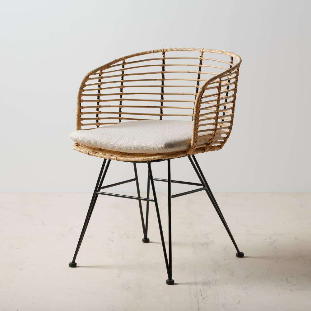 Scaun cu Spatar Rotund din Ratan Ixia