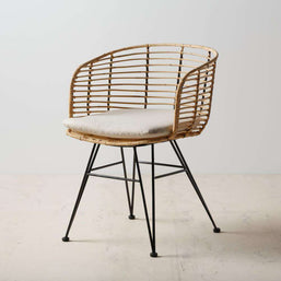 Scaun cu Spatar Rotund din Ratan Ixia